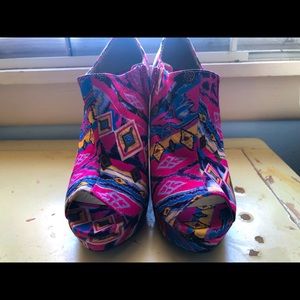 I am selling one time worn pumps. Size 8.5.